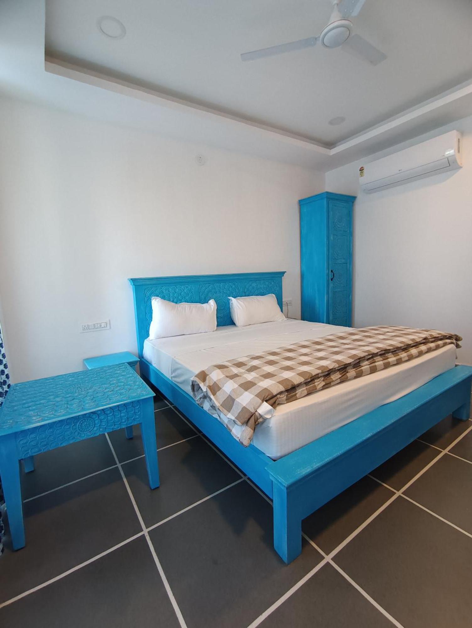 Hotel Mewari Villa Udaipur Extérieur photo